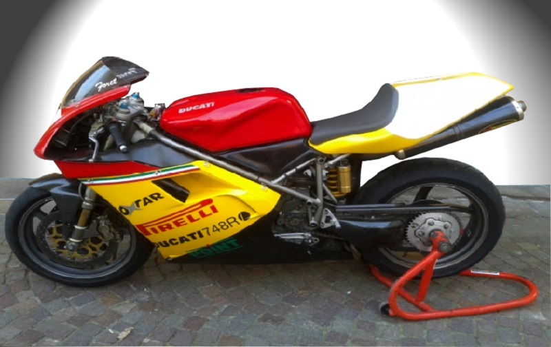 Ducati 748 RS ex. Fabien Foret